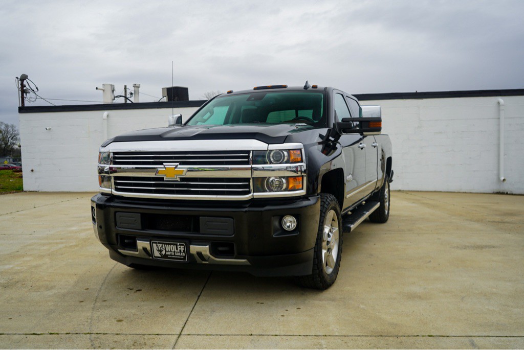 2016 Chevrolet Silverado 1500 Image 2