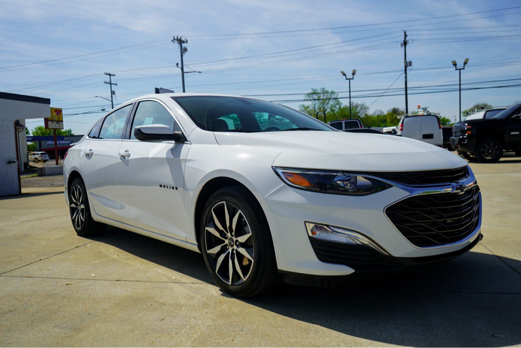 2020 Chevrolet Malibu Image 4