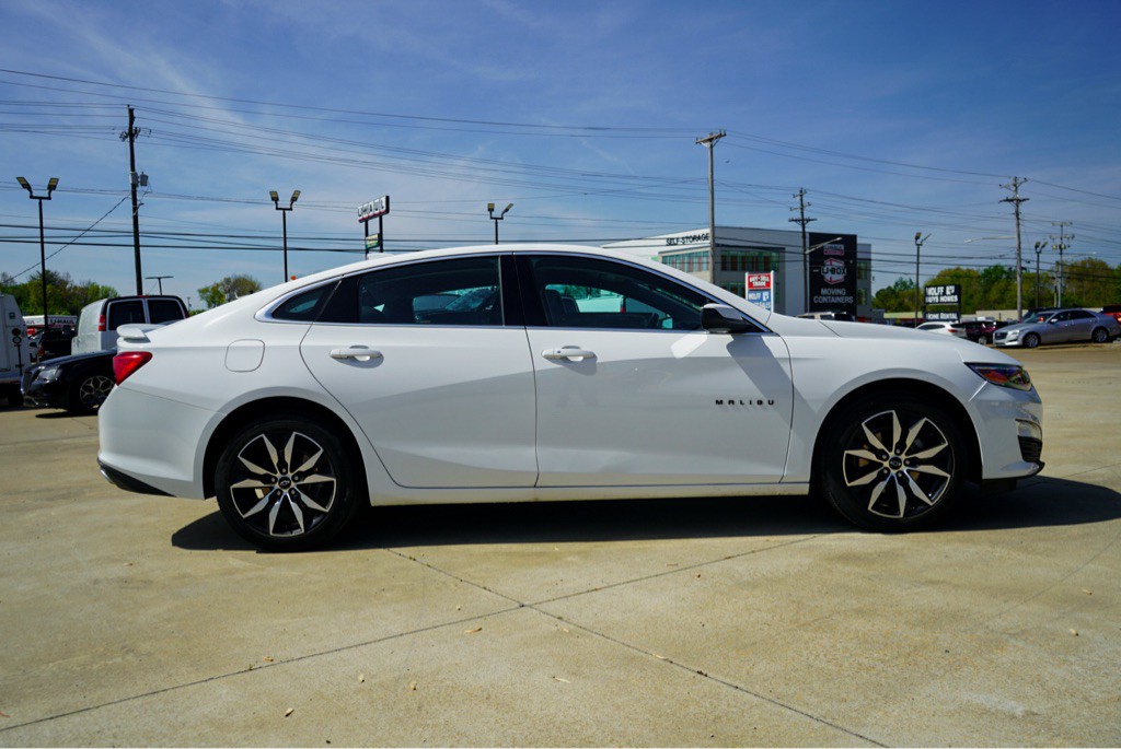 2020 Chevrolet Malibu Image 5