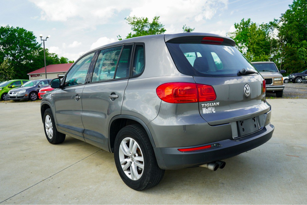 2012 Volkswagen Tiguan Image 8