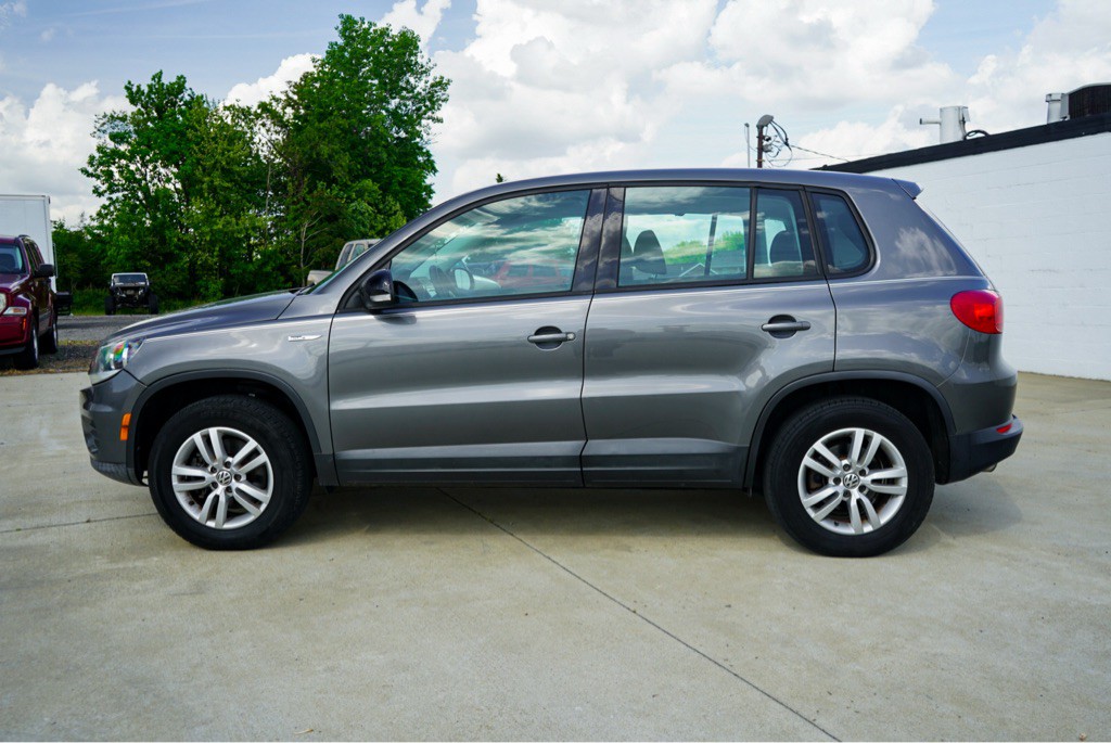 2012 Volkswagen Tiguan Image 9