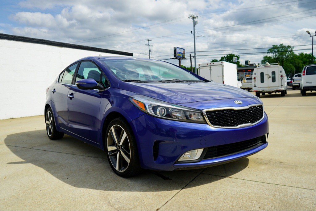 2017 Kia Forte Image 4