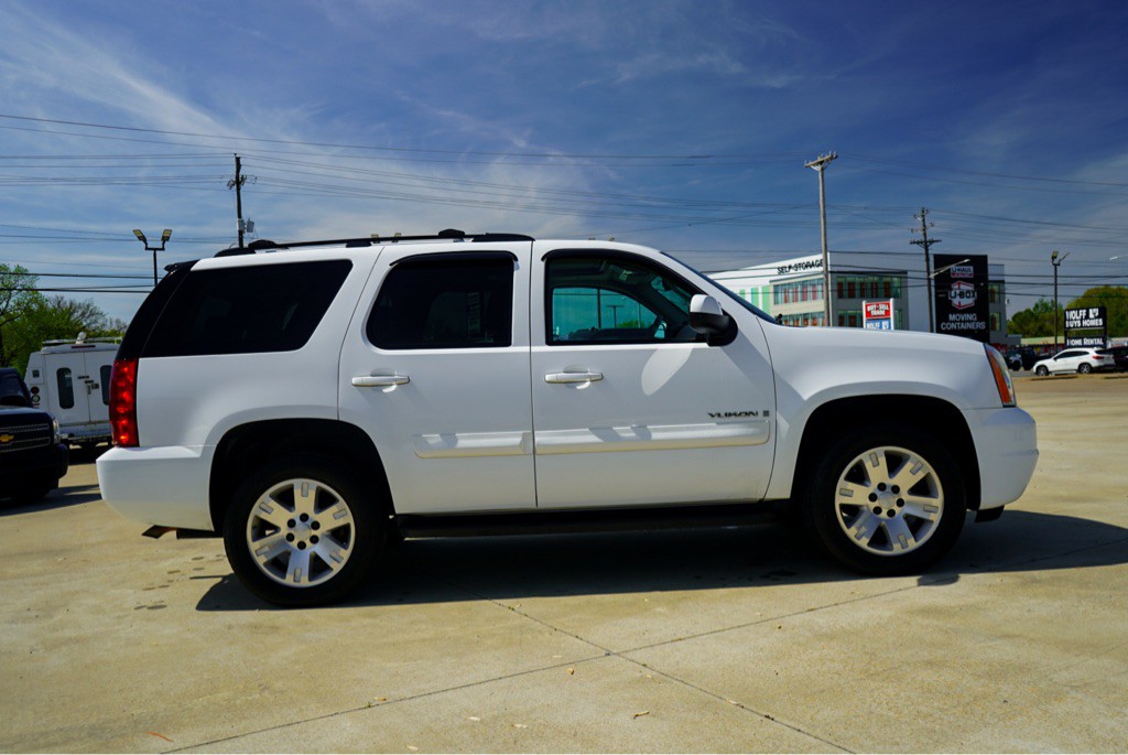 2008 GMC Yukon Image 5
