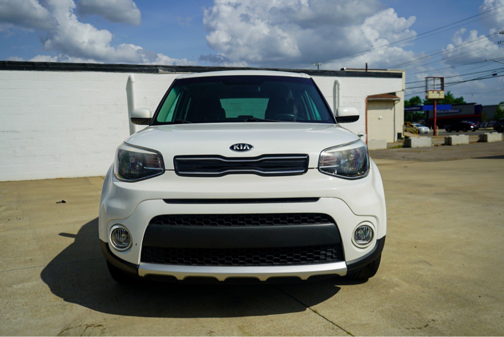 2017 Kia Soul Image 3