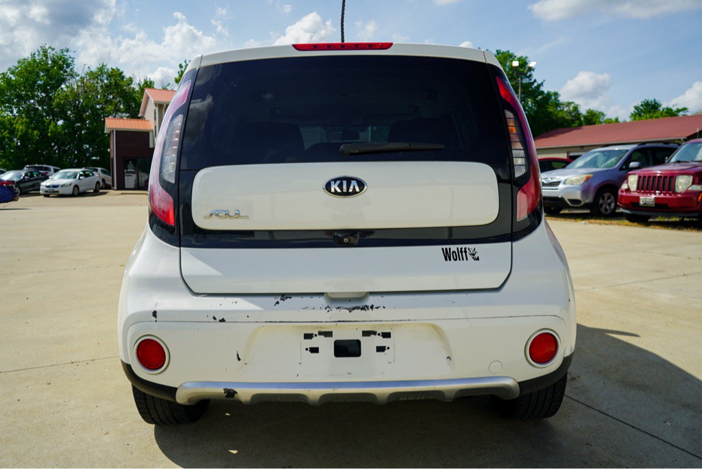 2017 Kia Soul Image 7