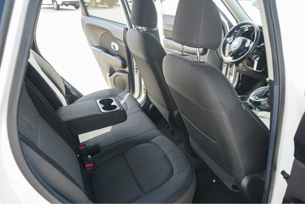 2017 Kia Soul Image 11