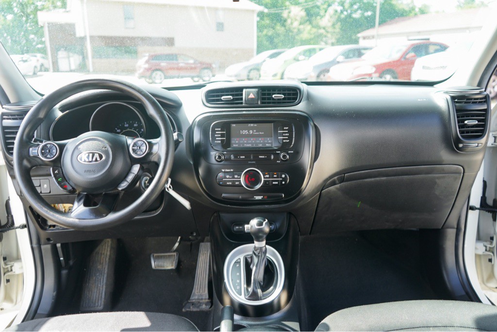 2017 Kia Soul Image 14