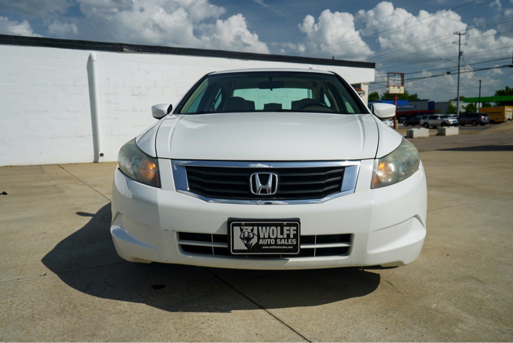 2010 Honda Accord Image 3