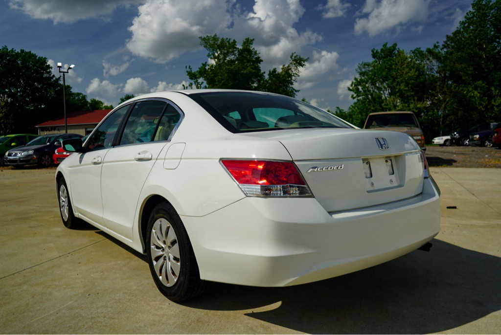 2010 Honda Accord Image 8