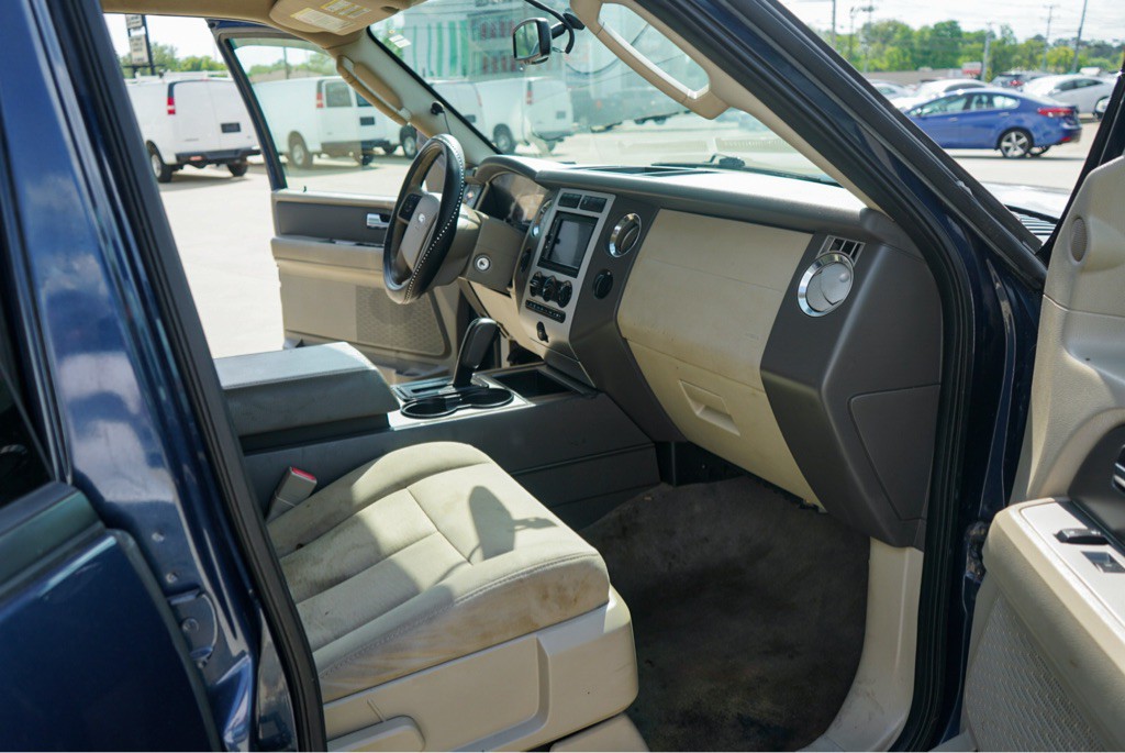 2013 Ford Expedition Image 10