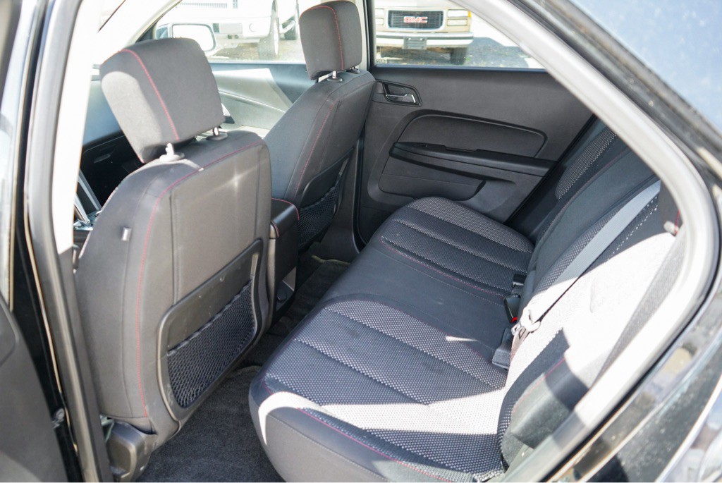2011 Chevrolet Equinox Image 12