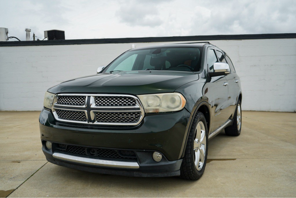 2011 Dodge Durango Image 2