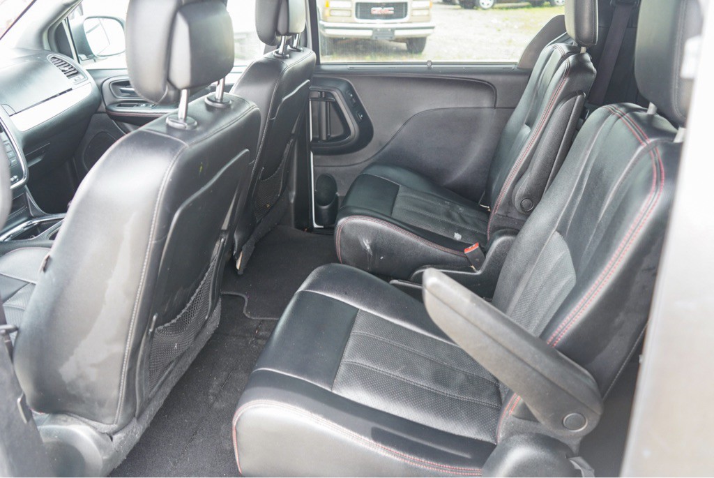 2017 Dodge Grand Caravan Image 12