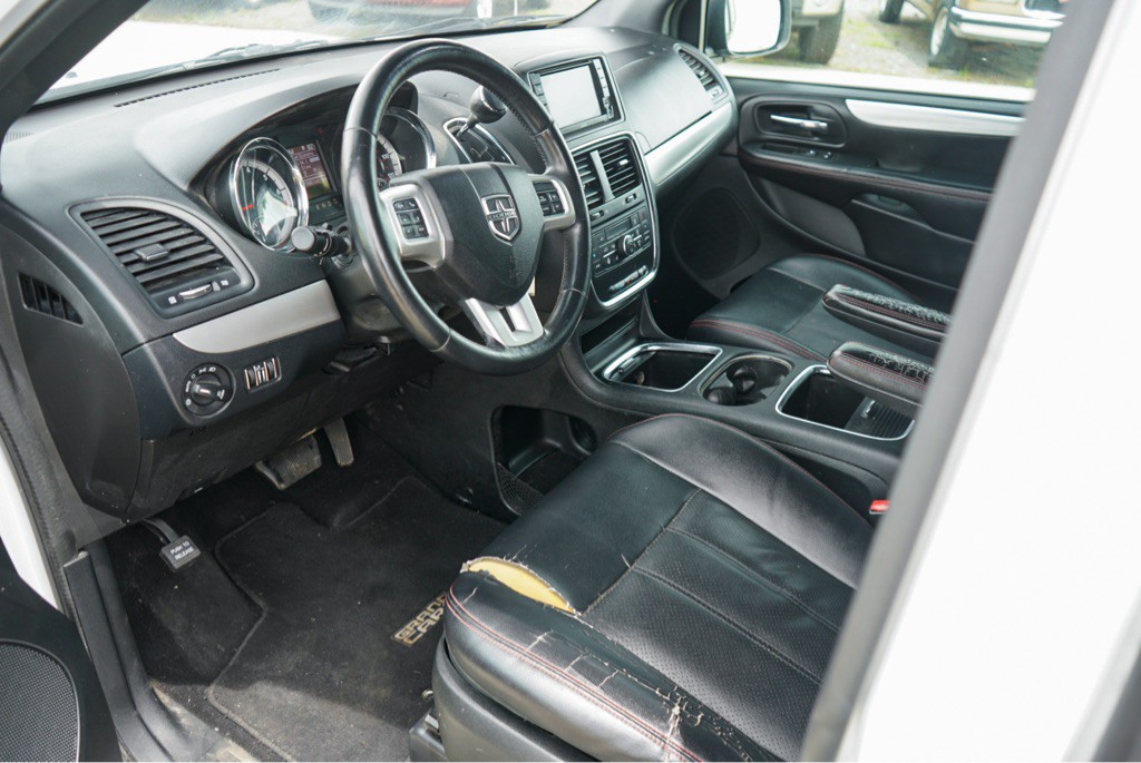 2017 Dodge Grand Caravan Image 13