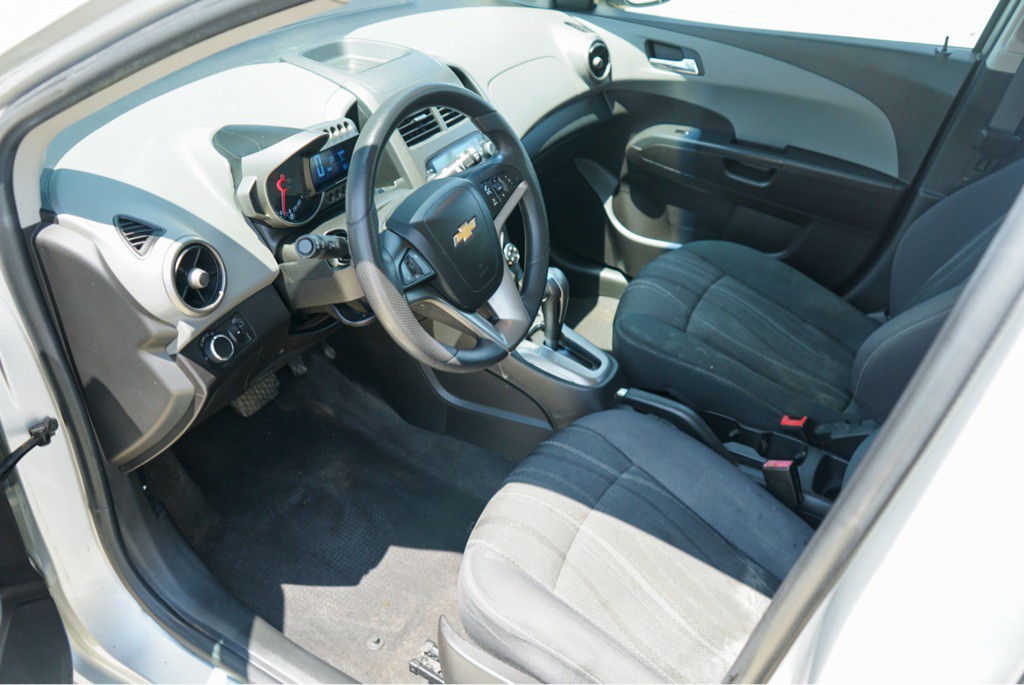 2012 Chevrolet Sonic Image 13