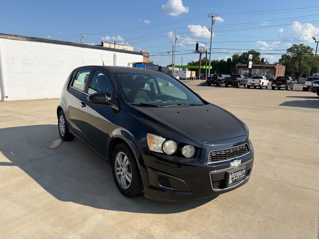 2014 Chevrolet Sonic Image 4