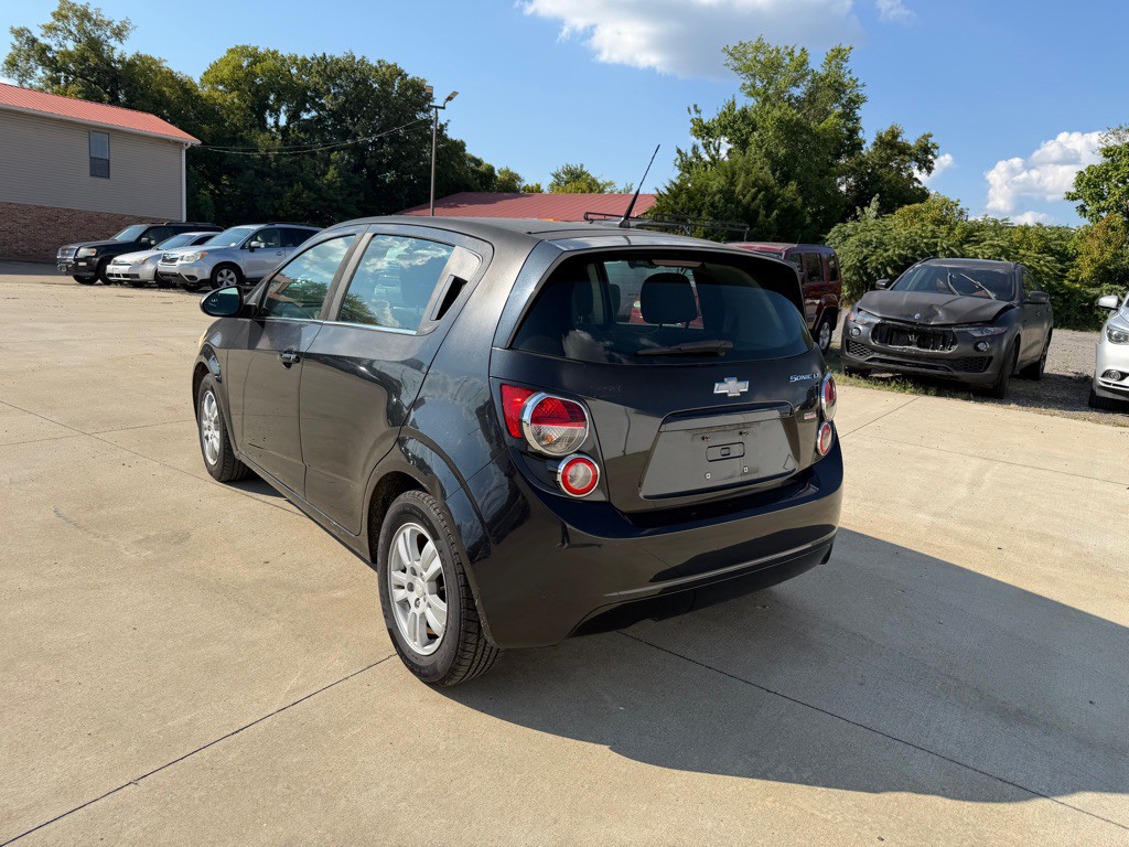 2014 Chevrolet Sonic Image 8