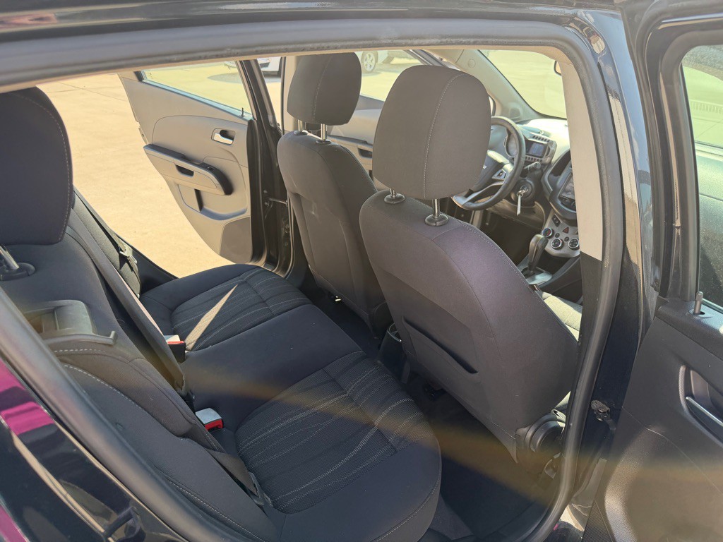 2014 Chevrolet Sonic Image 11