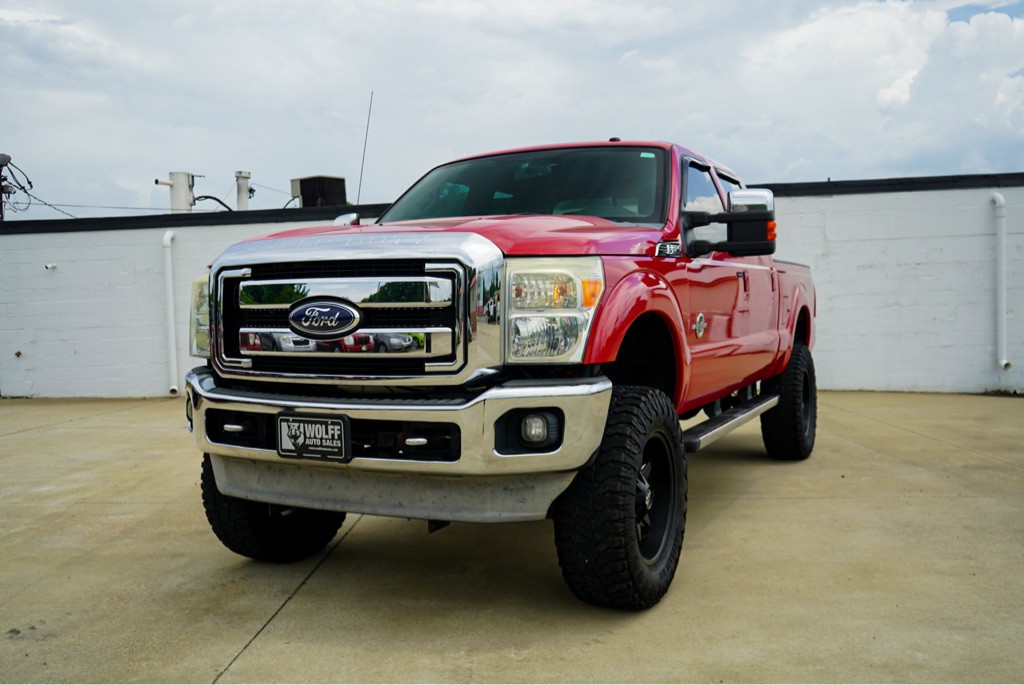 2011 Ford F-250 Image 2