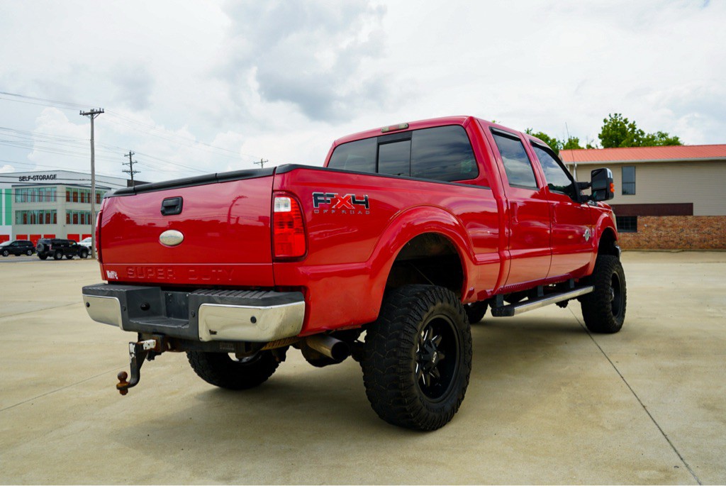 2011 Ford F-250 Image 6