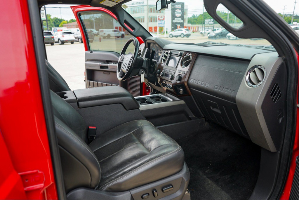 2011 Ford F-250 Image 10