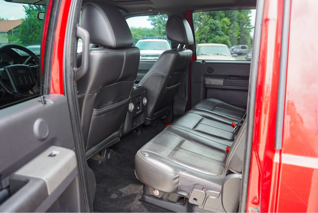 2011 Ford F-250 Image 12