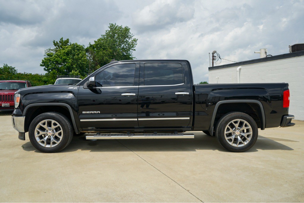 2015 GMC Sierra Image 9