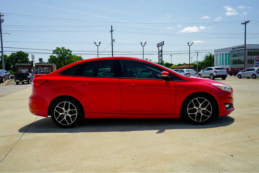 2015 Ford Focus Image 5