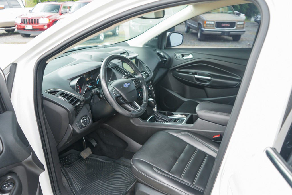 2017 Ford Escape Image 13