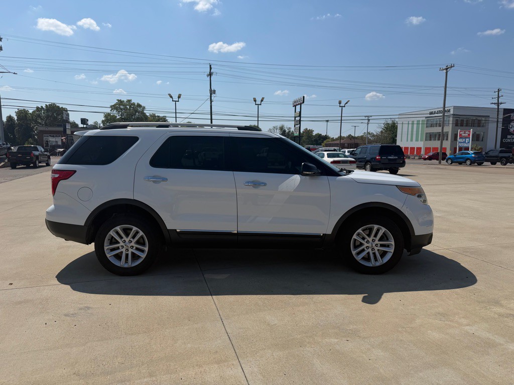 2015 Ford Explorer Image 5