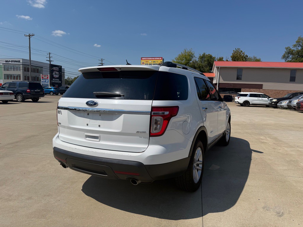 2015 Ford Explorer Image 6