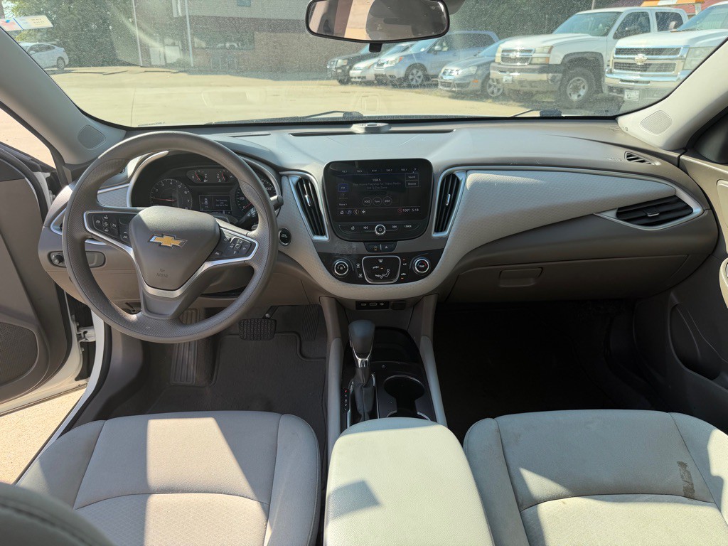 2023 Chevrolet Malibu Image 14