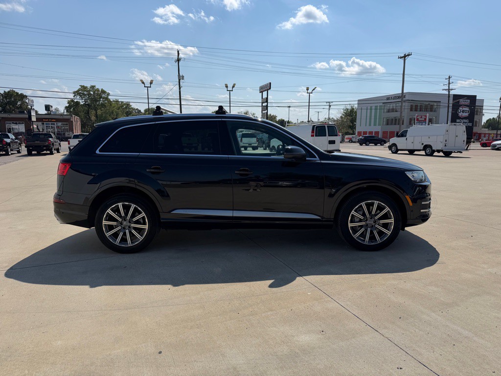 2019 Audi Q7 Image 5
