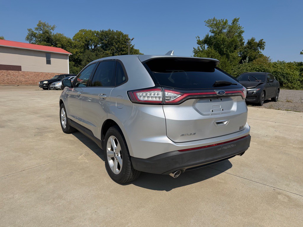 2015 Ford Edge Image 8