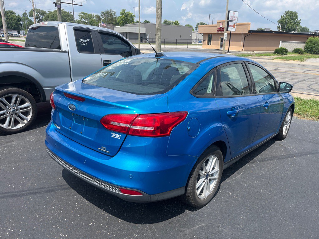 2015 Ford Focus Image 4