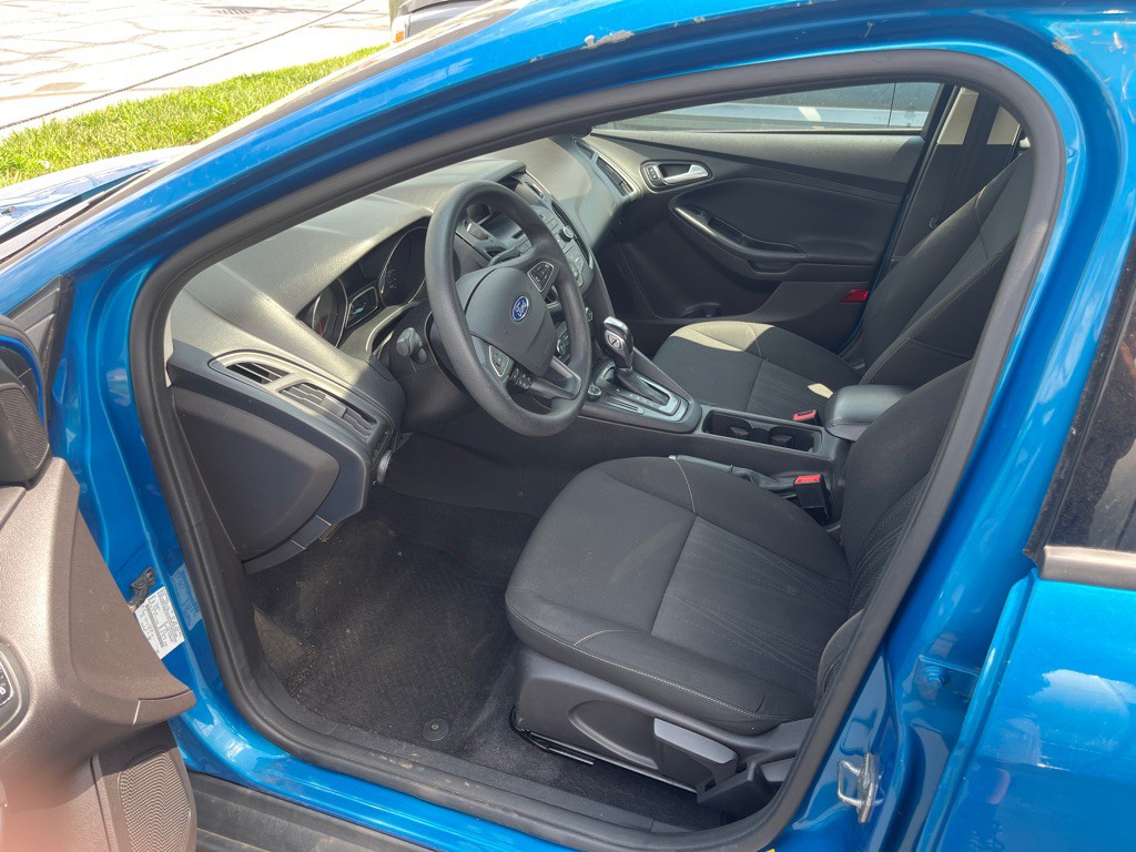 2015 Ford Focus Image 6