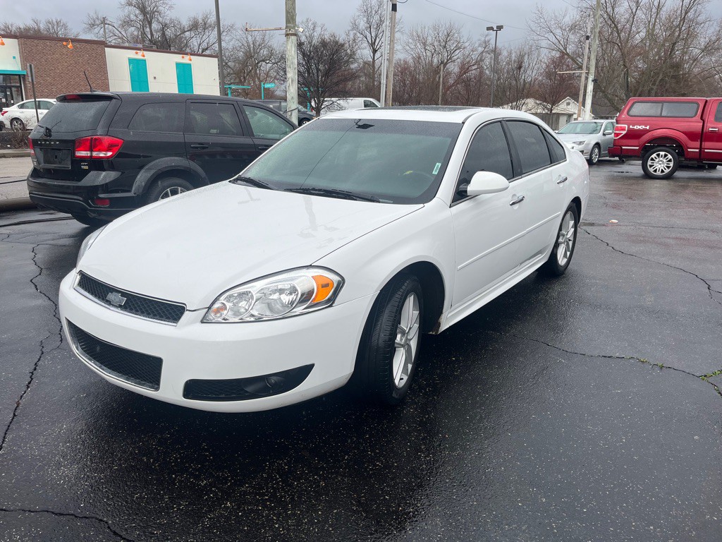 2013 Chevrolet Impala Image 2