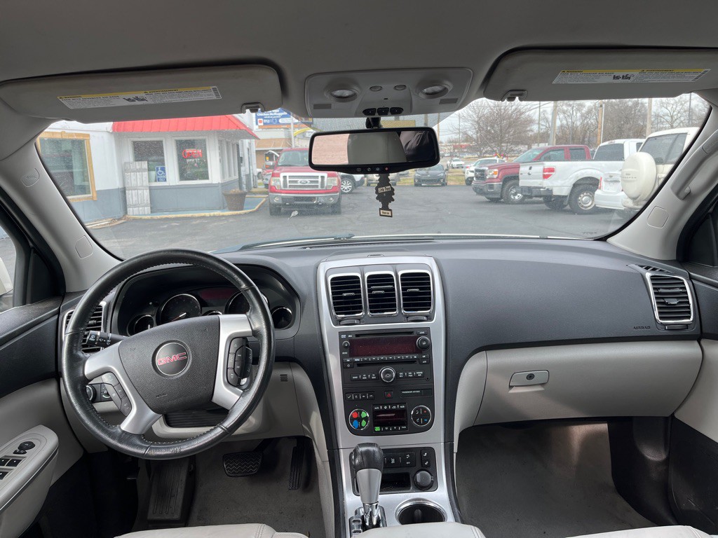2012 GMC Acadia Image 7