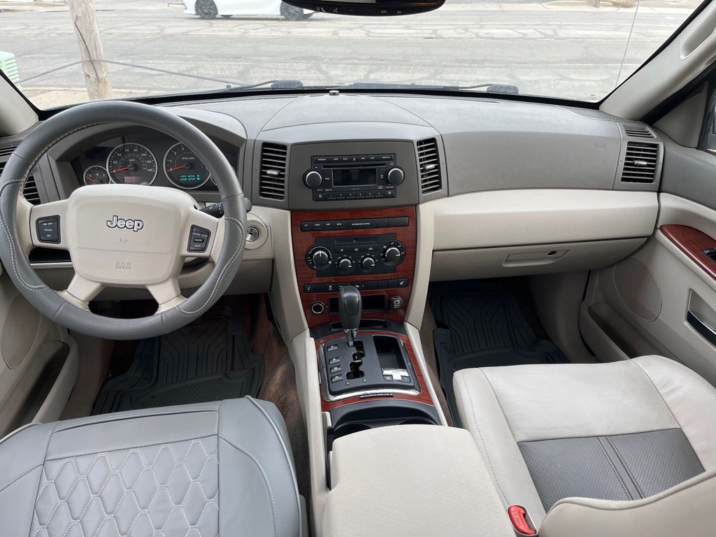2005 Jeep Grand Cherokee Image 9