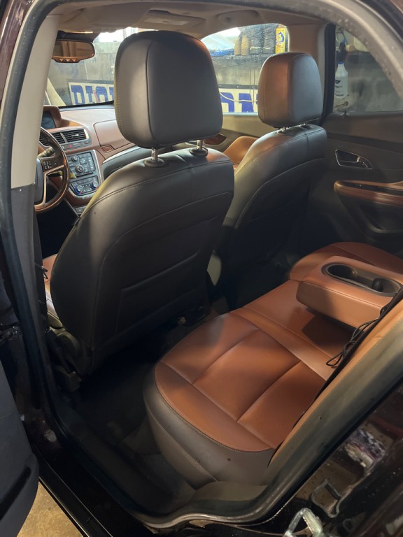 2014 Buick Enclave Image 2