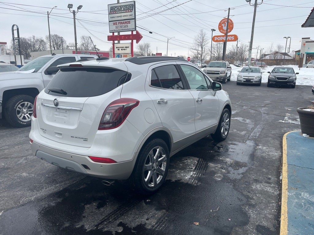 2017 Buick Enclave Image 3