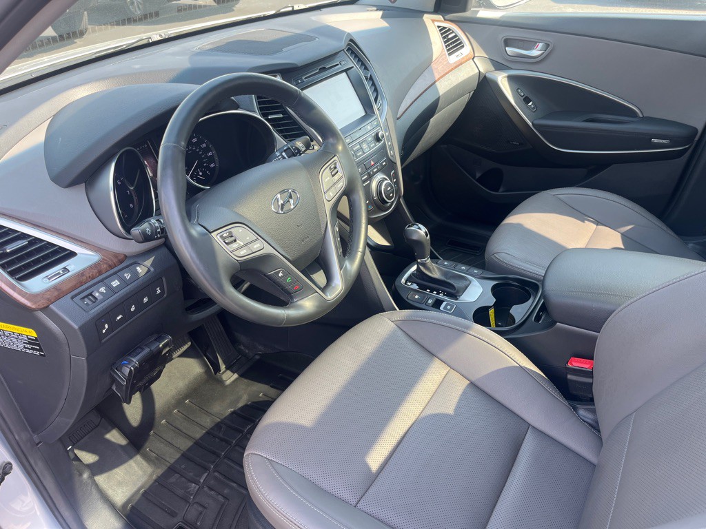 2018 Hyundai Santa Fe Image 6