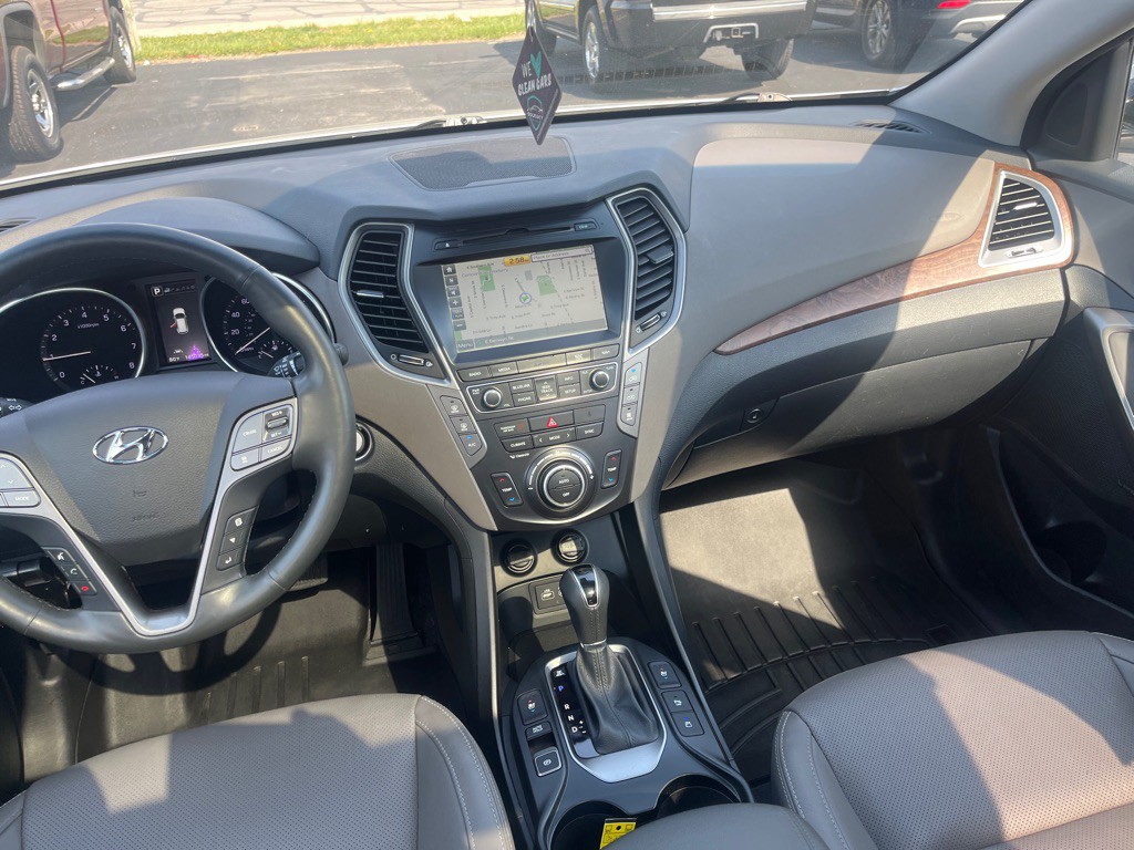 2018 Hyundai Santa Fe Image 7