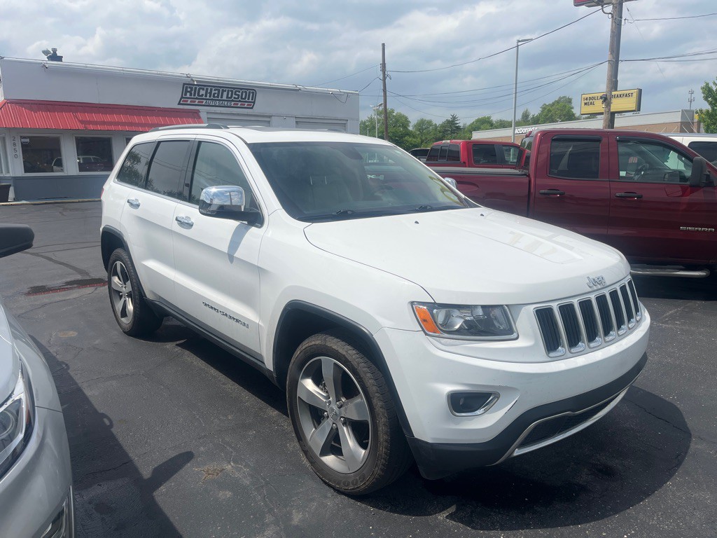 2016 Jeep Grand Cherokee Image 2