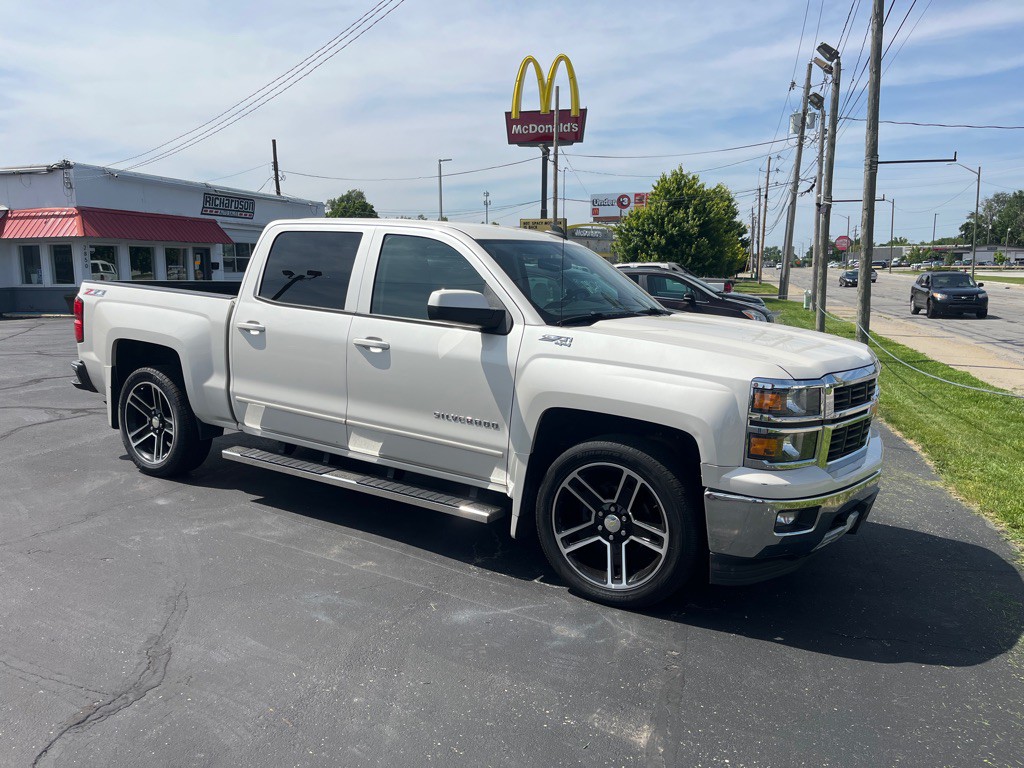 2015 Chevrolet Silverado 1500 Image 2