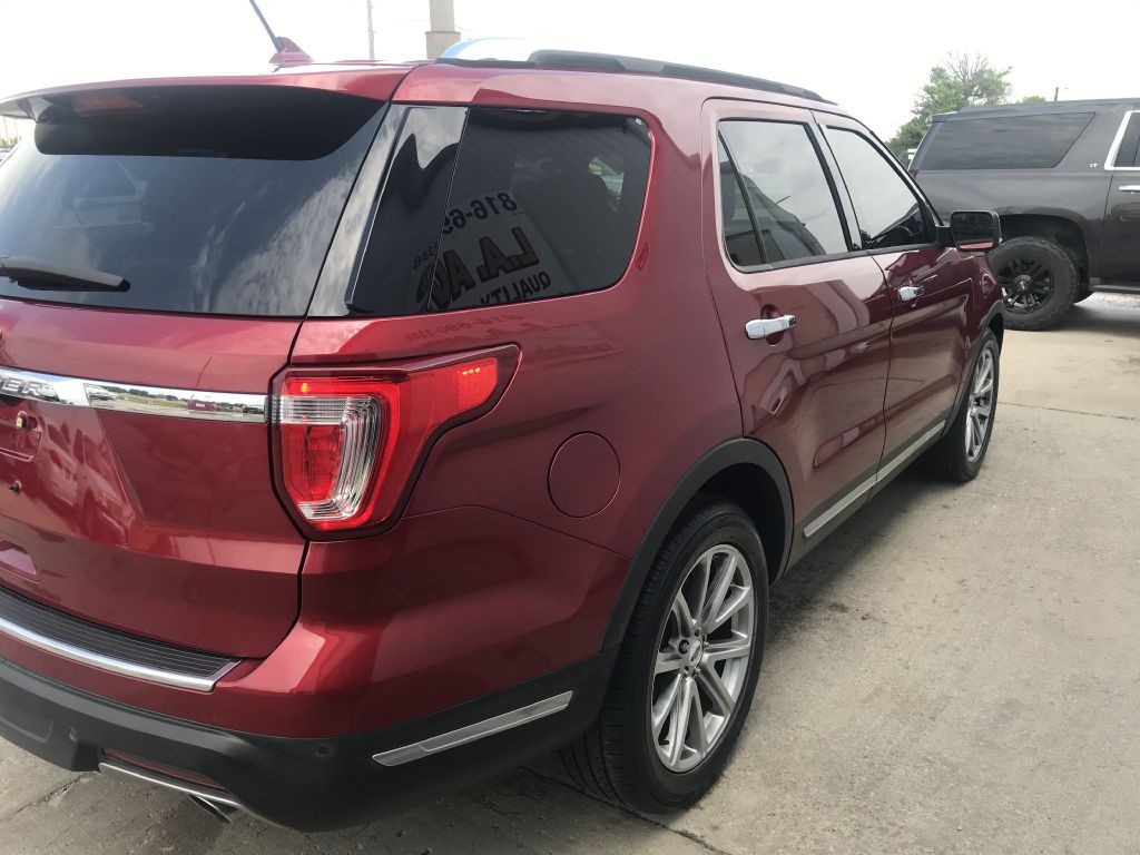 2018 Ford Explorer Image 12