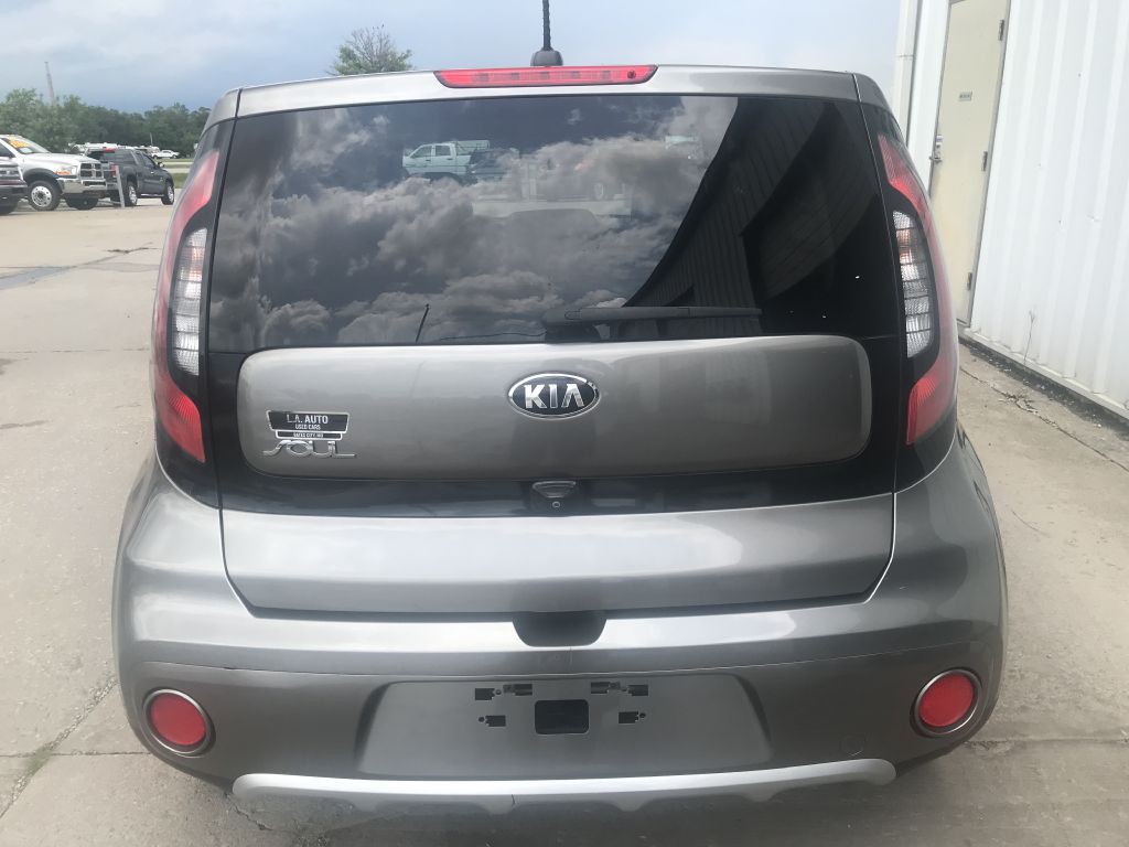 2018 Kia Soul Image 3