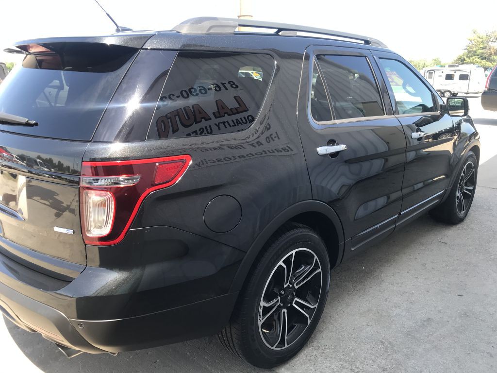 2014 Ford Explorer Image 12