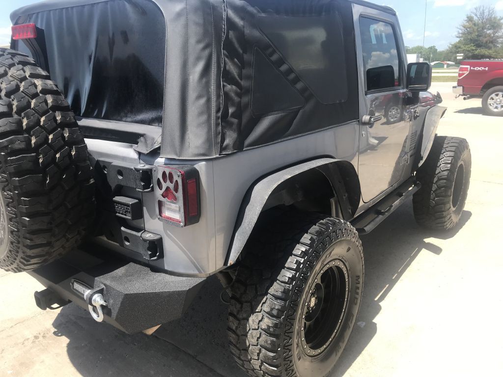 2015 Jeep Wrangler Image 9