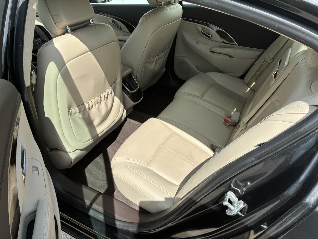 2014 Buick Lacrosse Image 5